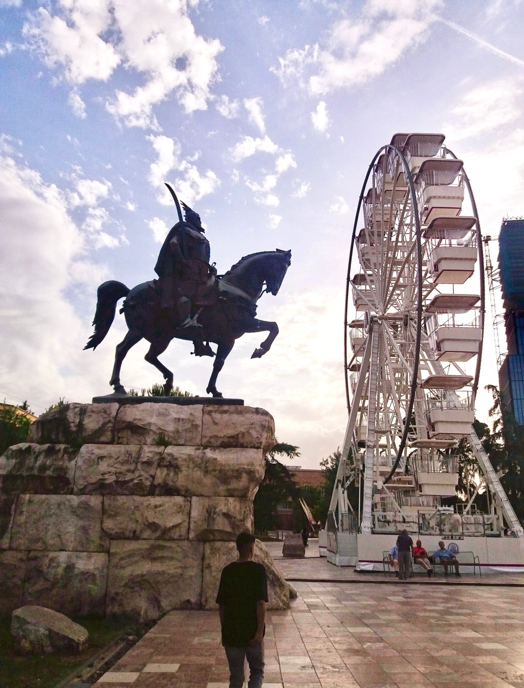 114. Atlı İskender Dönme Dolaba Karşı